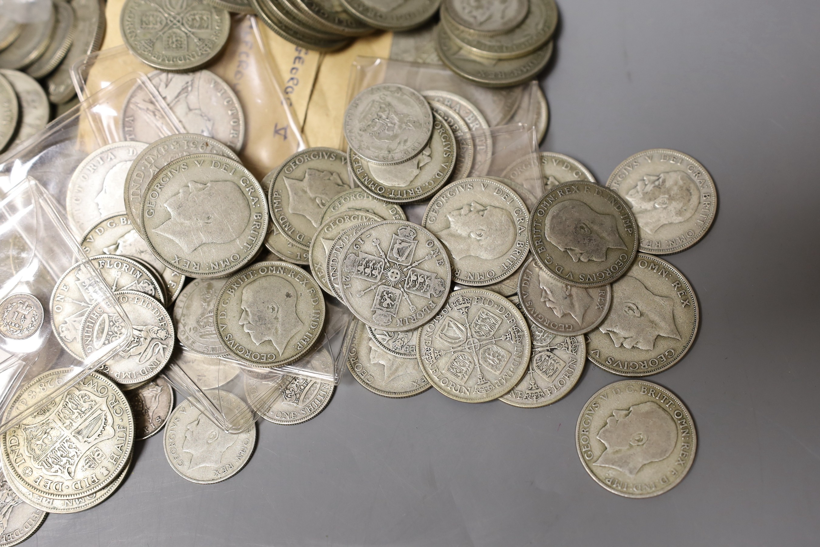 UK coins, a large collection of Victoria to George V silver and 50% silver half crowns, florins, shillings etc. , the majority post 1920 George VI half crowns